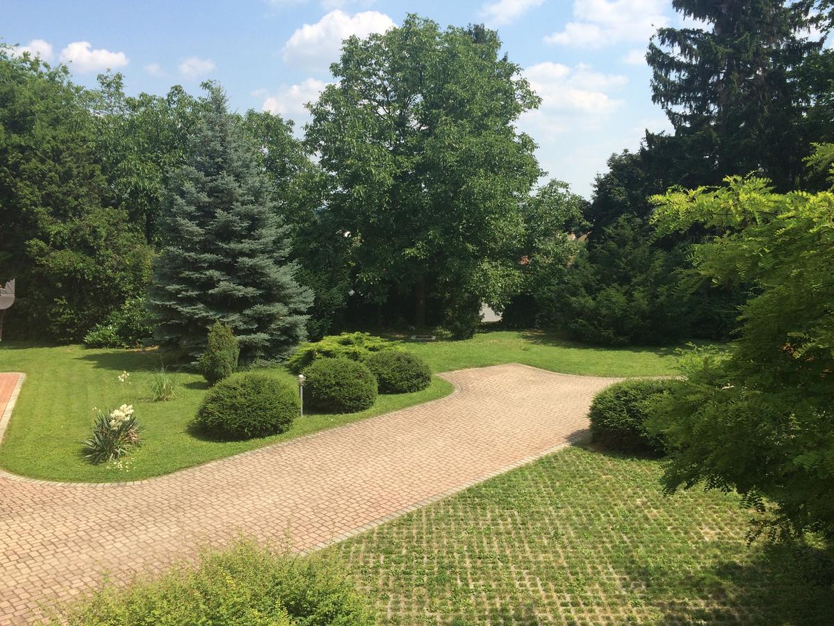 Anonim Apartman Виллань Экстерьер фото